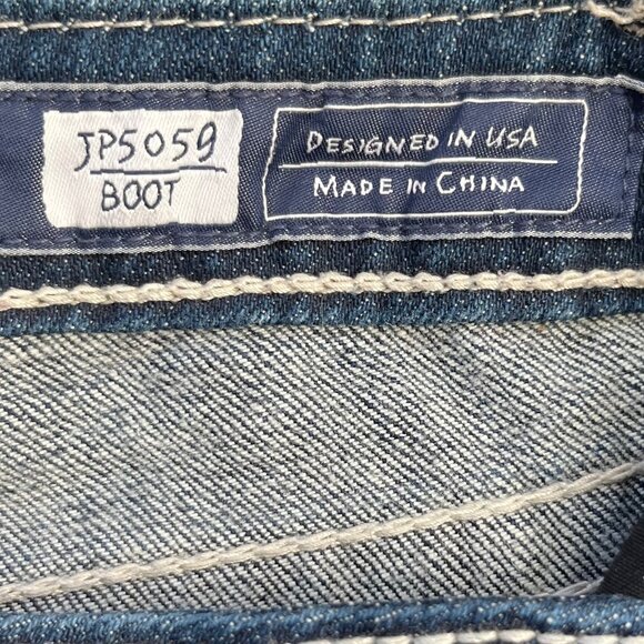 New listing: Miss Me Denim Jeans, Women's size 27, Boot cut - Picture 10 of 16